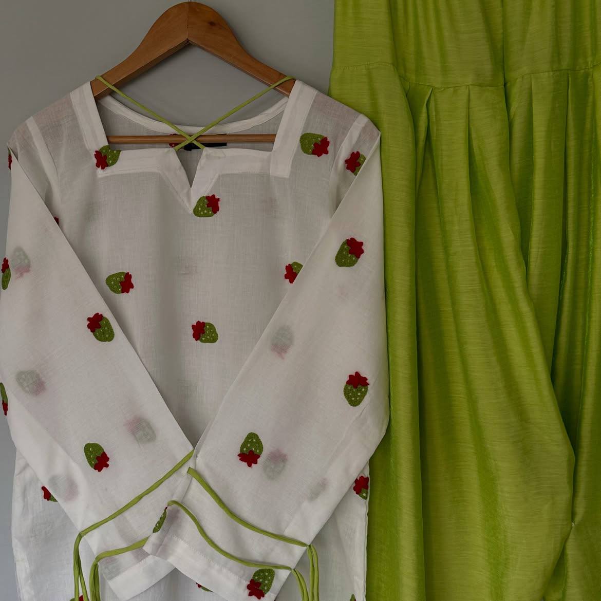 Readymade Pure Cameric Cotton Farshi Suit Set