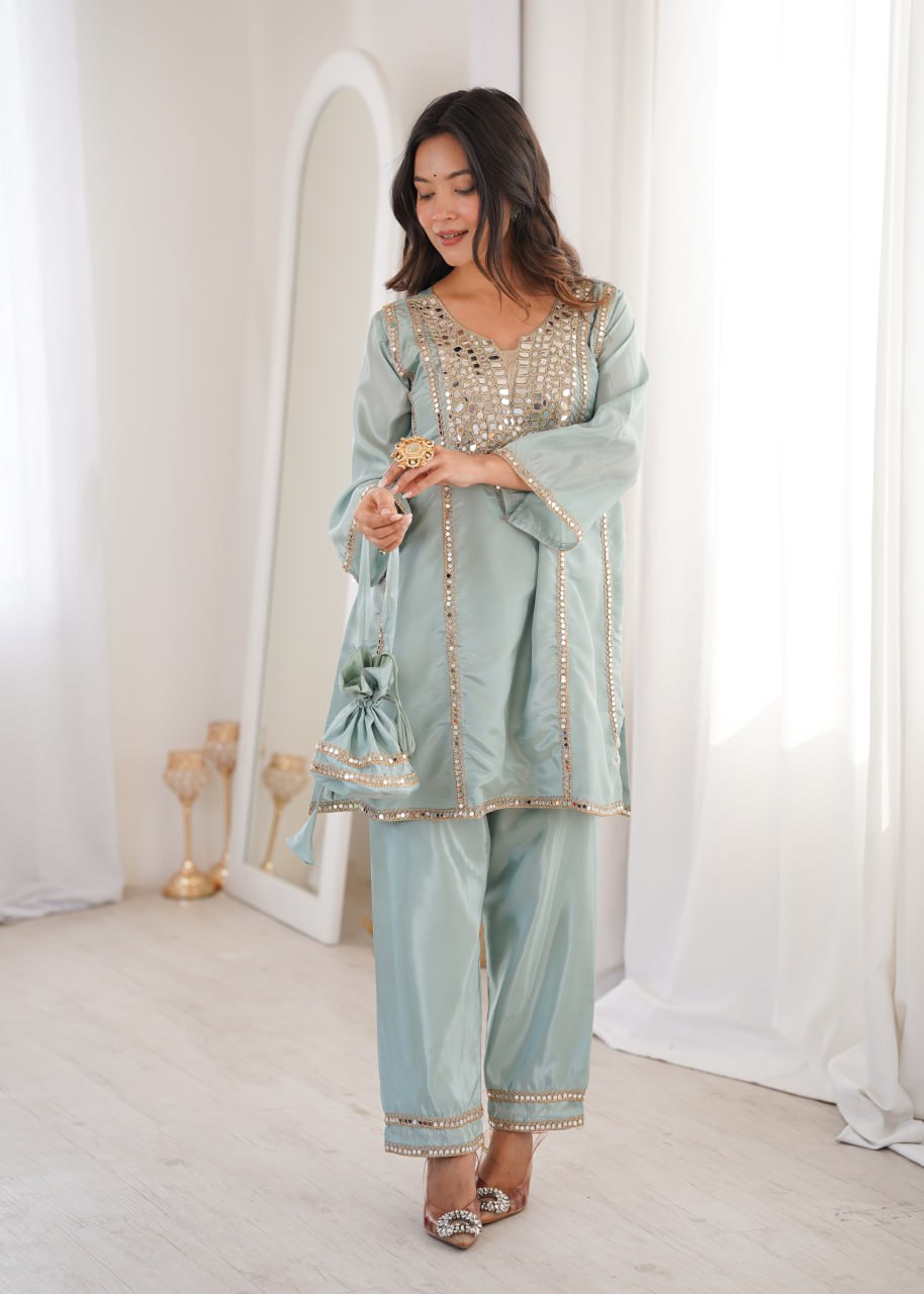 Modern Ethnic V-Neck Kurti Set with Adjustable Pant and Traditional Batwa