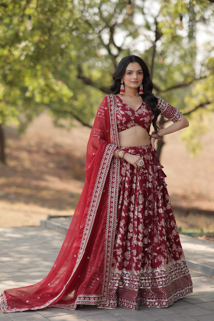 Designer Dyeable Pure Viscose Jacquard fabric Lehenga Choli & Dupatta Set