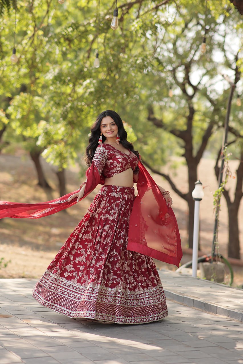 Designer Dyeable Pure Viscose Jacquard fabric Lehenga Choli & Dupatta Set