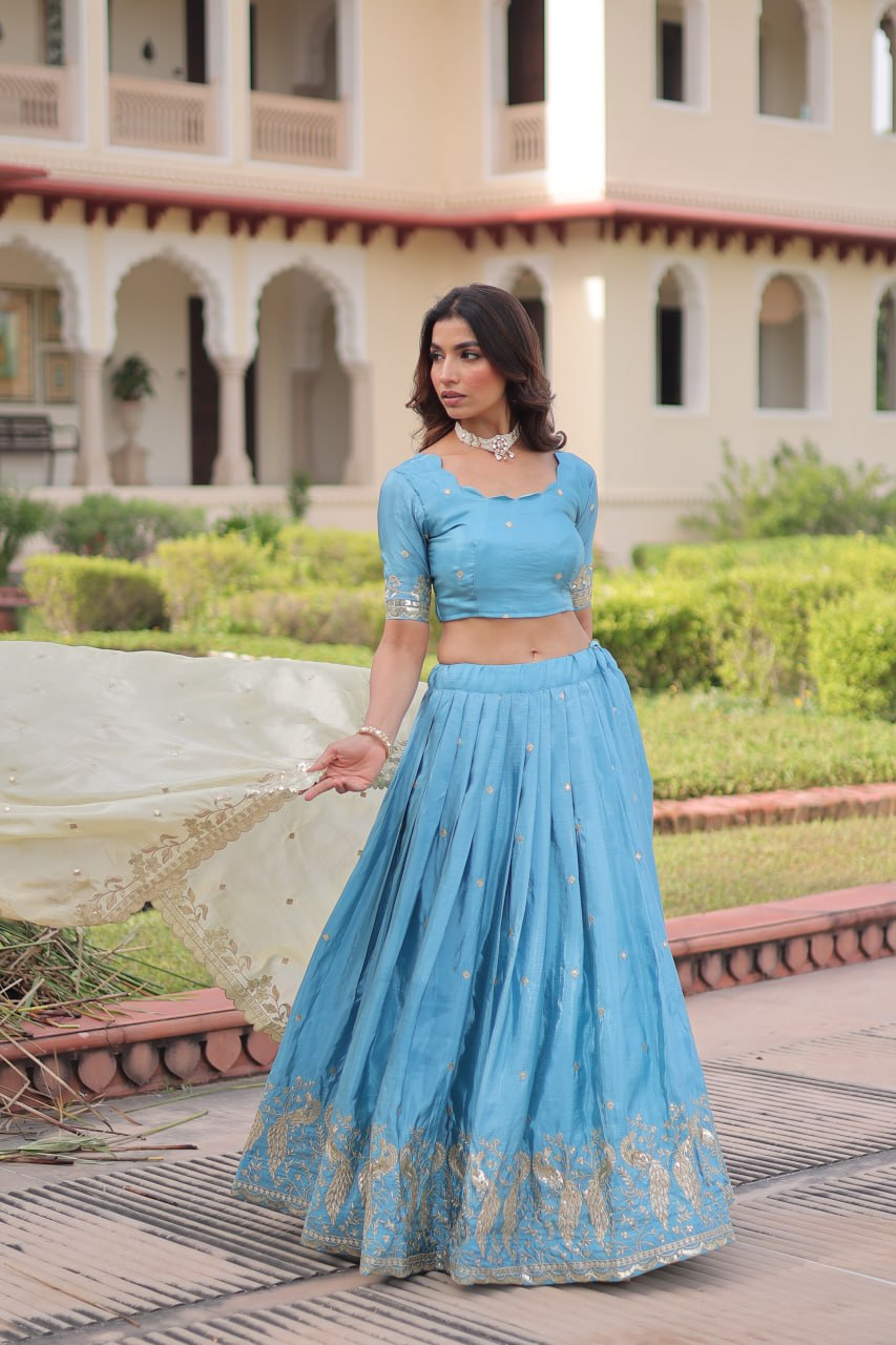 Lehenga choli Dupatta Set