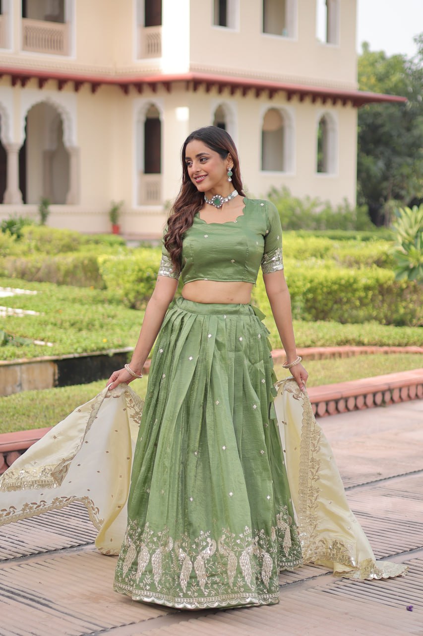 Lehenga choli Dupatta Set