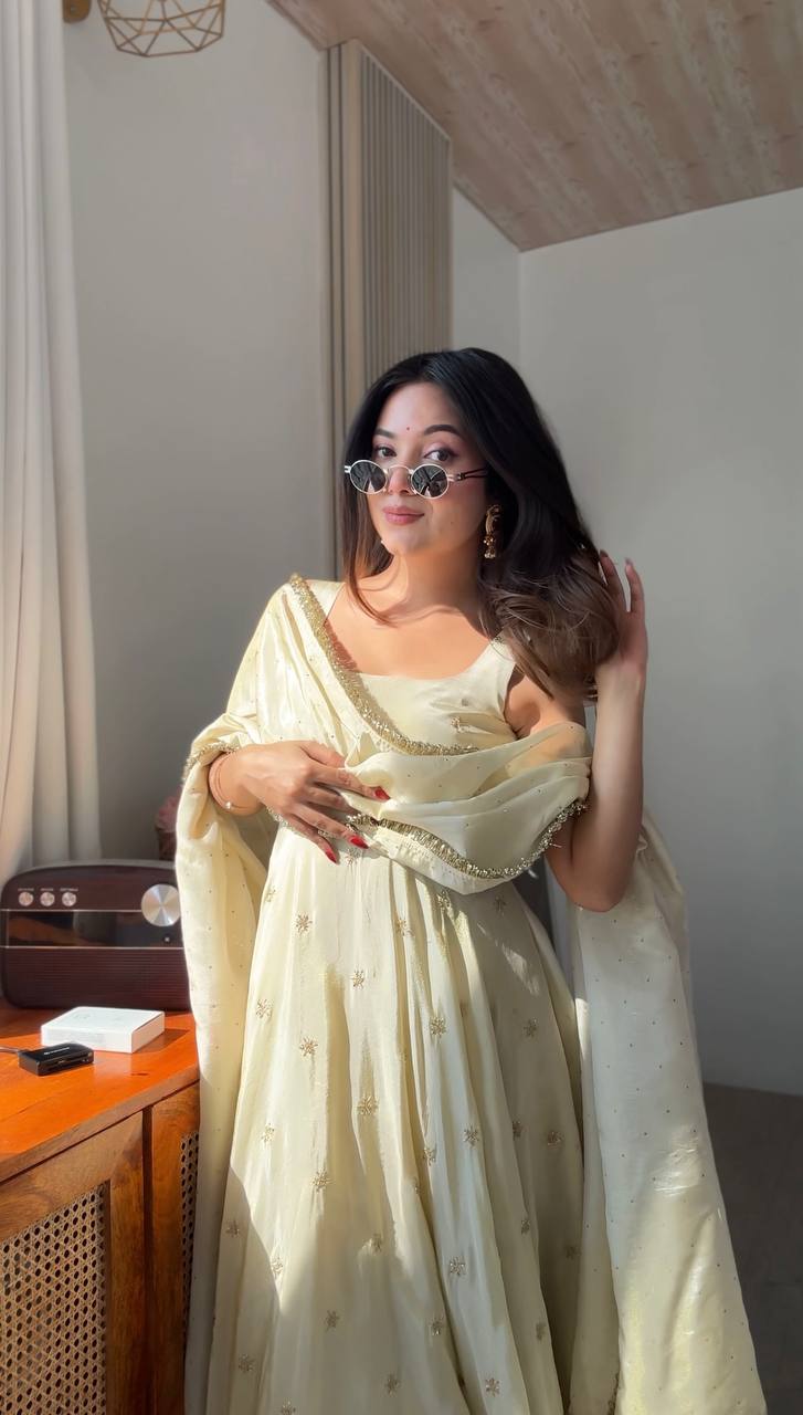 Premium Cosmos Gold Fully Stitched Gown Dupatta Set – Ready to Wear