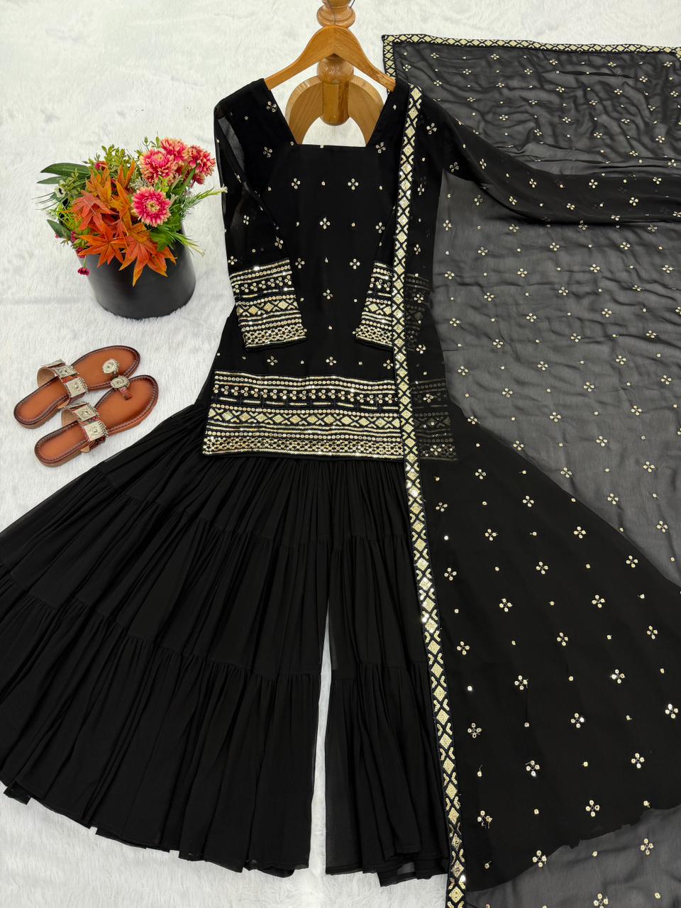 Women’s Ethnic Wear